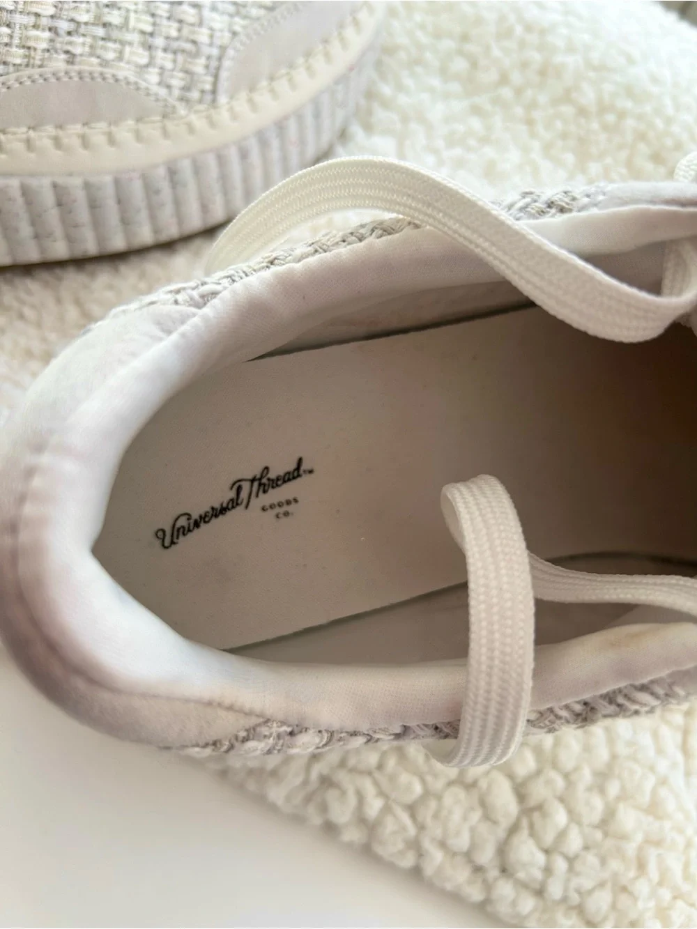 NWT Universal Thread Persephone Wedge Casual Shoes Memory Foam Insole Size 11